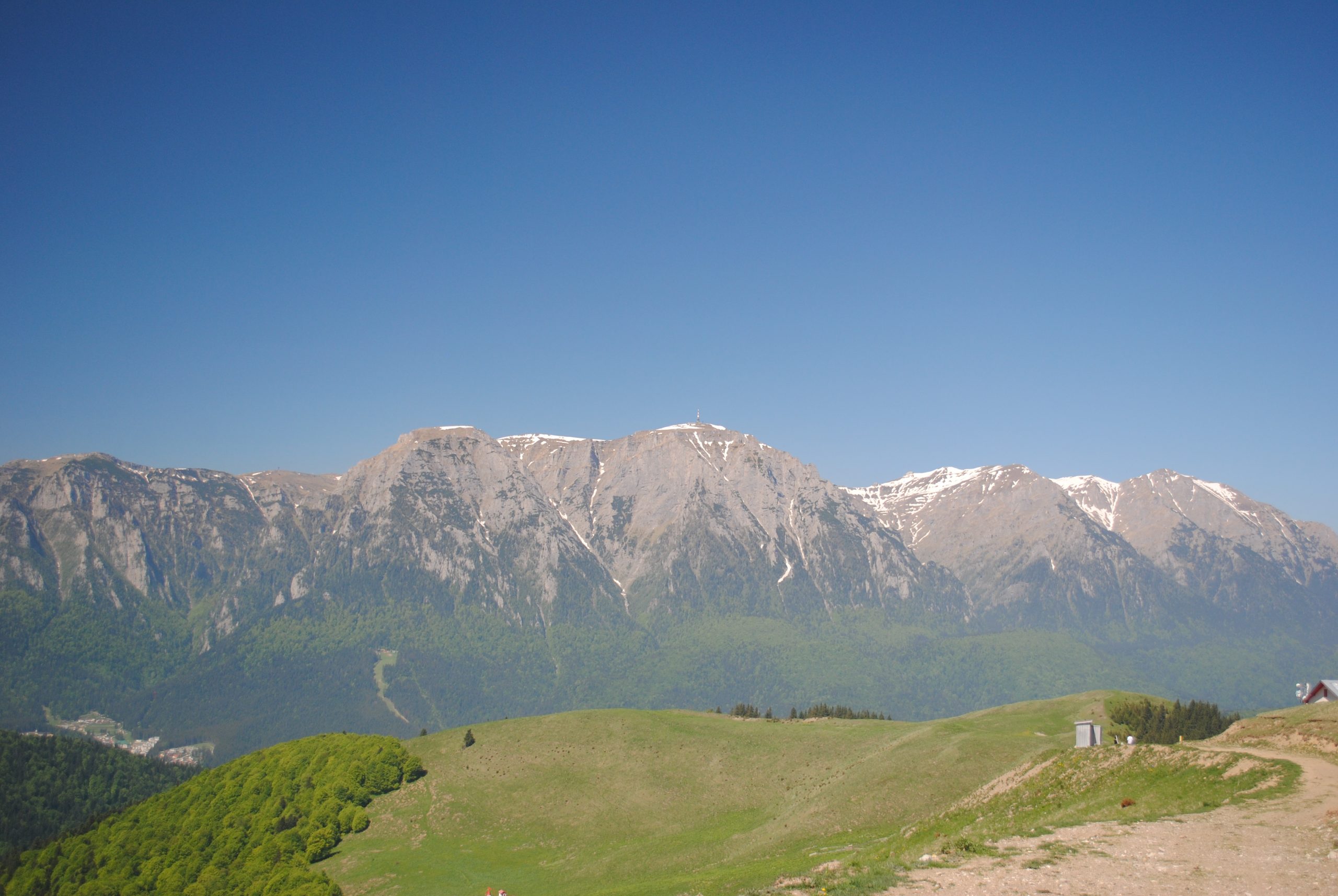 Munții Baiului
